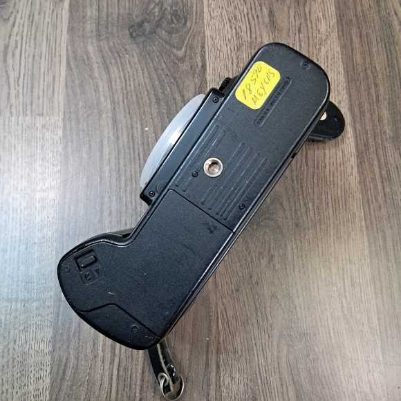 Nikon Auto Focus Camera N4004 AF SLR 35mm Film Vintage Camera Body Only TESTED - Picture 6 of 7